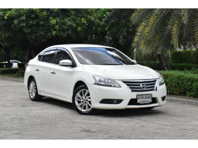 ????Nissan Sylphy  1.6V ปี2013 สีขาว ออโต้ เบนซิน